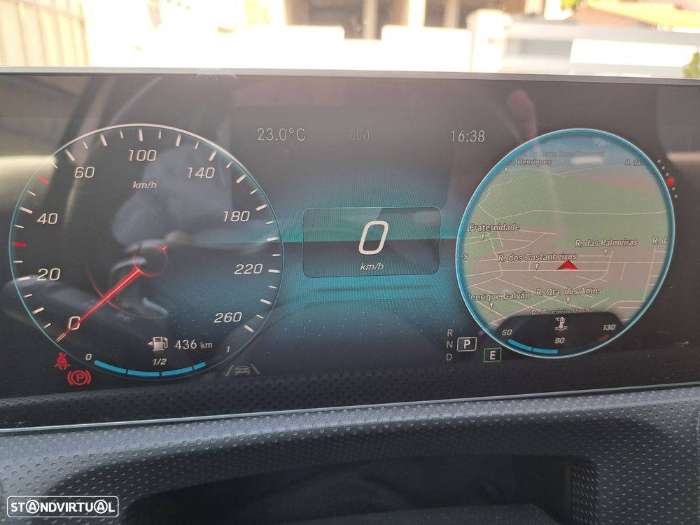 Mercedes-Benz A 200 AMG Line Aut. - 39