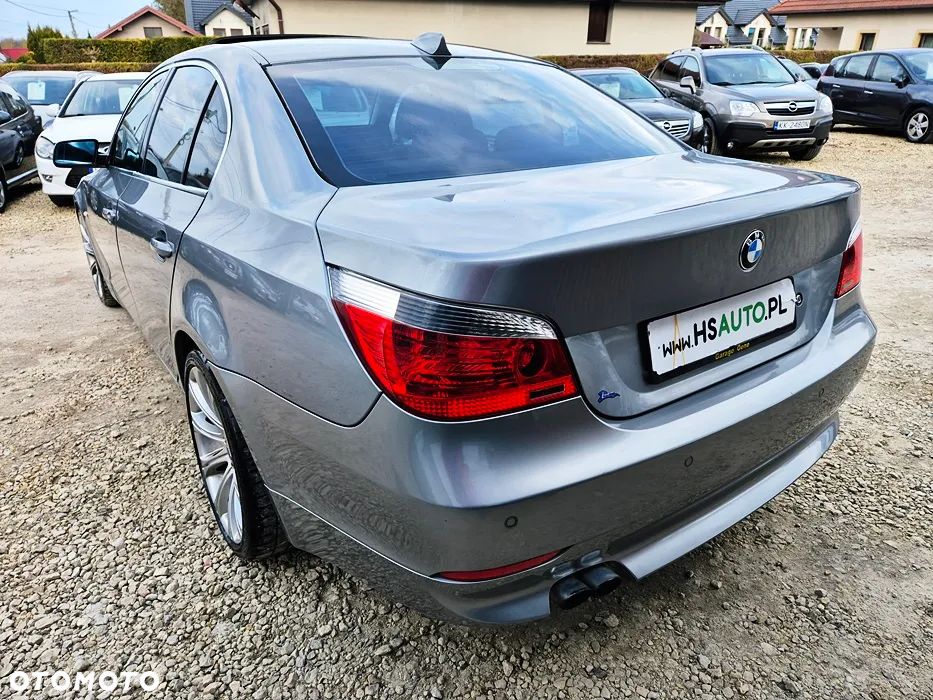BMW Seria 5 523i - 18