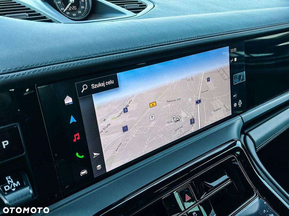 Porsche Panamera 4S E-Hybrid PHEV - 19