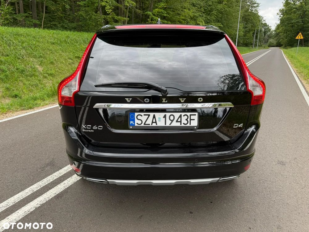 Volvo XC 60 D4 Drive-E Ocean Race - 7