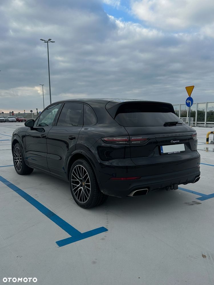 Porsche Cayenne - 15