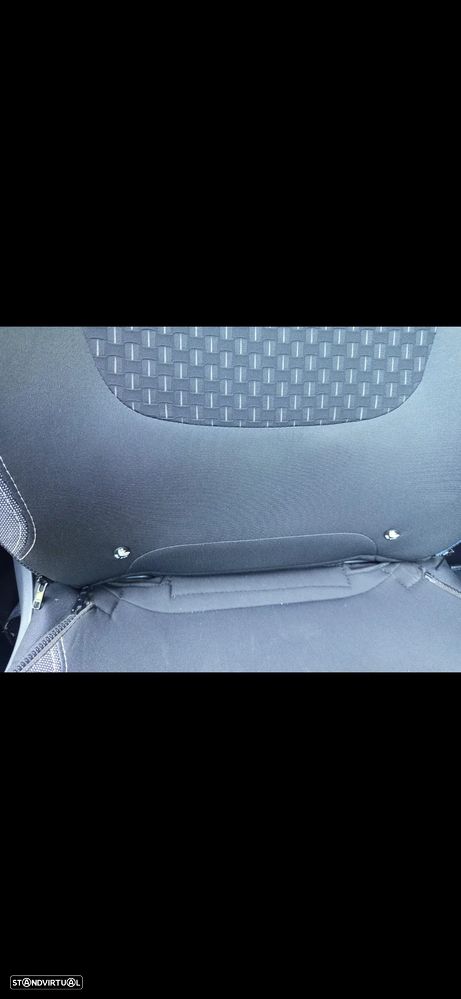 Renault Captur 1.5 dCi Exclusive - 33