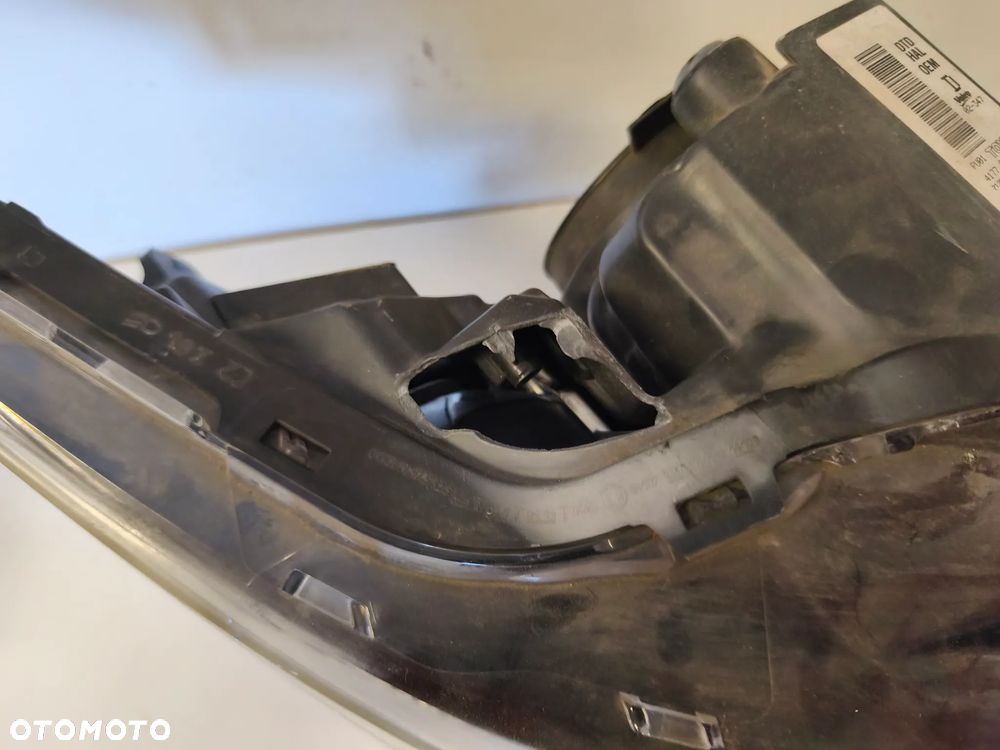 LAMPA PRZÓD PRZEDNIA PRAWA TOYOTA AURIS II LIFT SOCZEWKA LED 81110-02K30 - 4