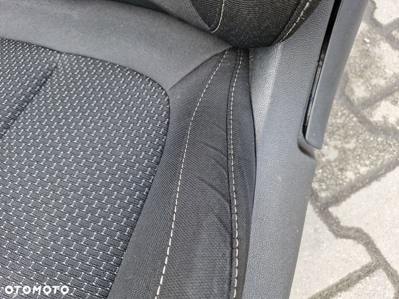 RENAULT KADJAR FOTEL KIEROWCY LEWY PRZÓD PRZEDNI UK - 13