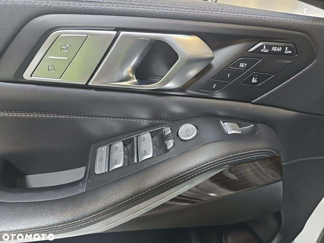BMW X7 - 22