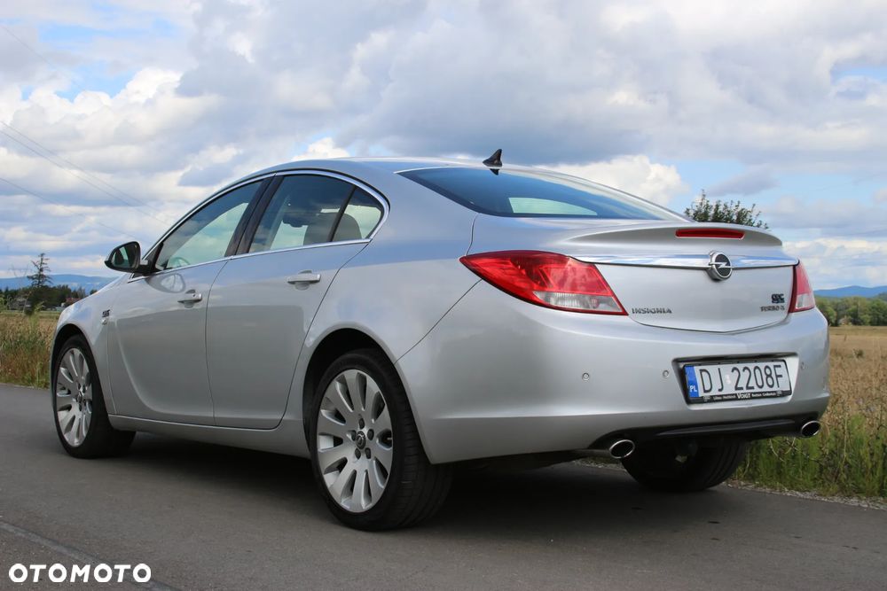 Opel Insignia 2.0 T Sport 4x4 - 18