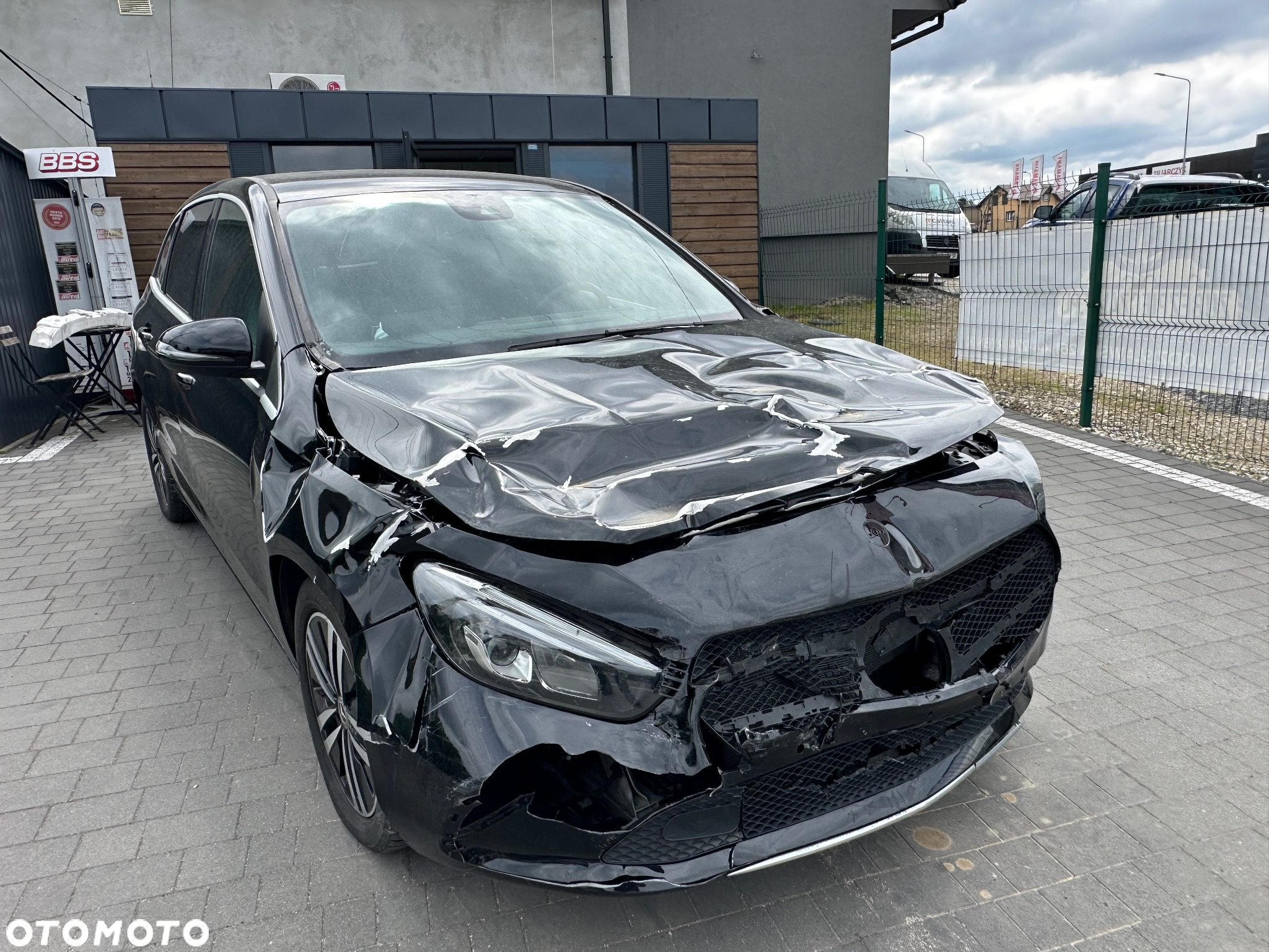 Mercedes-Benz Klasa B 180 7G-DCT - 4