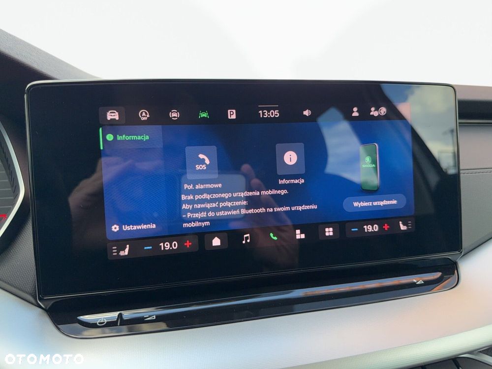 Skoda Octavia 1.5 TSI mHEV Selection DSG - 25
