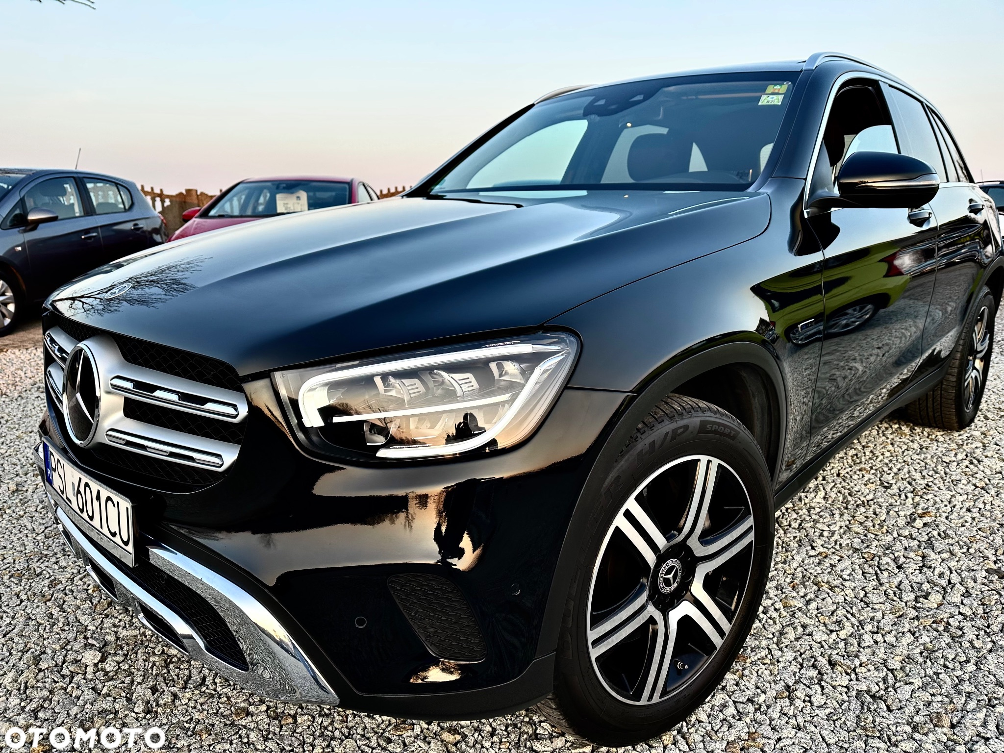 Mercedes-Benz GLC 300 e 4-Matic - 37