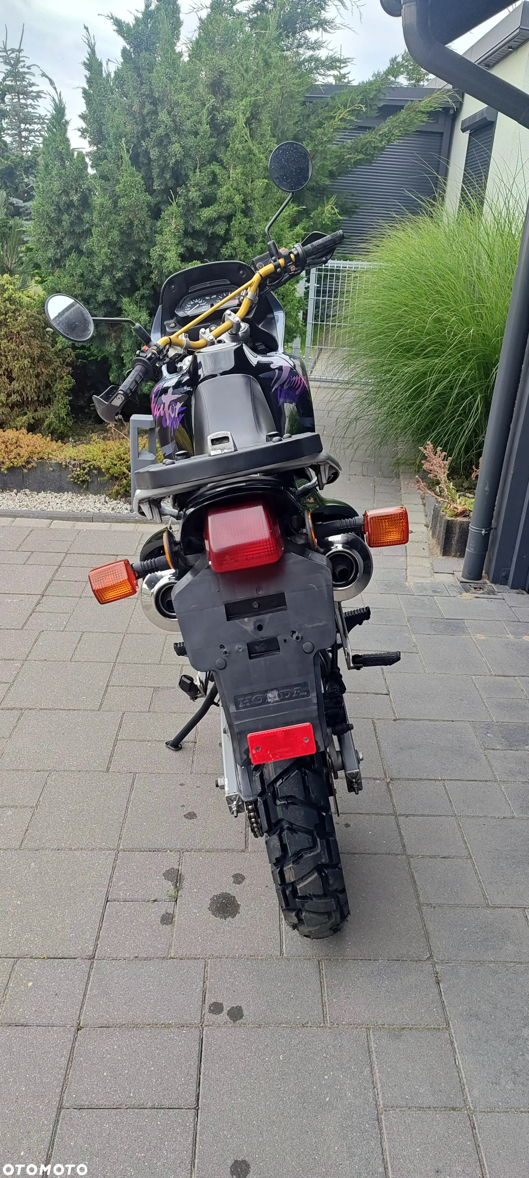 Honda NX