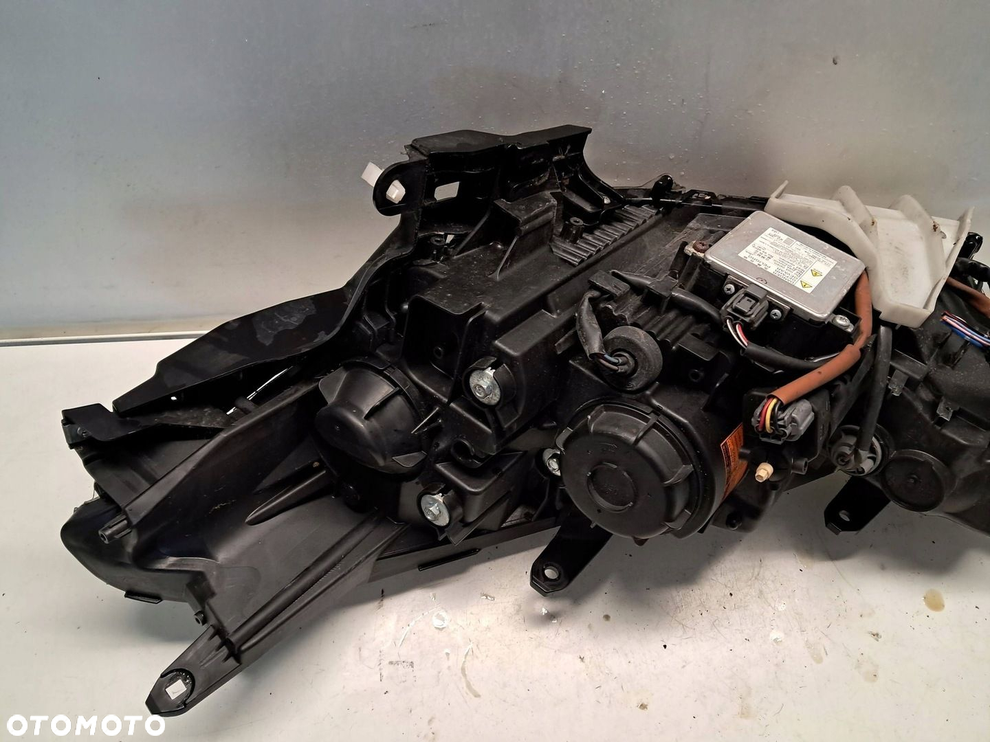 Peugeot 4007 PRAWA Lampa przednia - anglik - 15