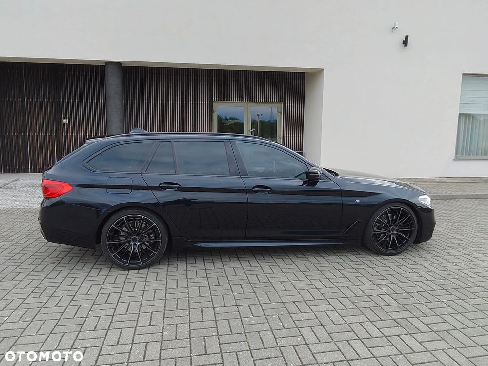 BMW Seria 5 520d M Sport sport - 2
