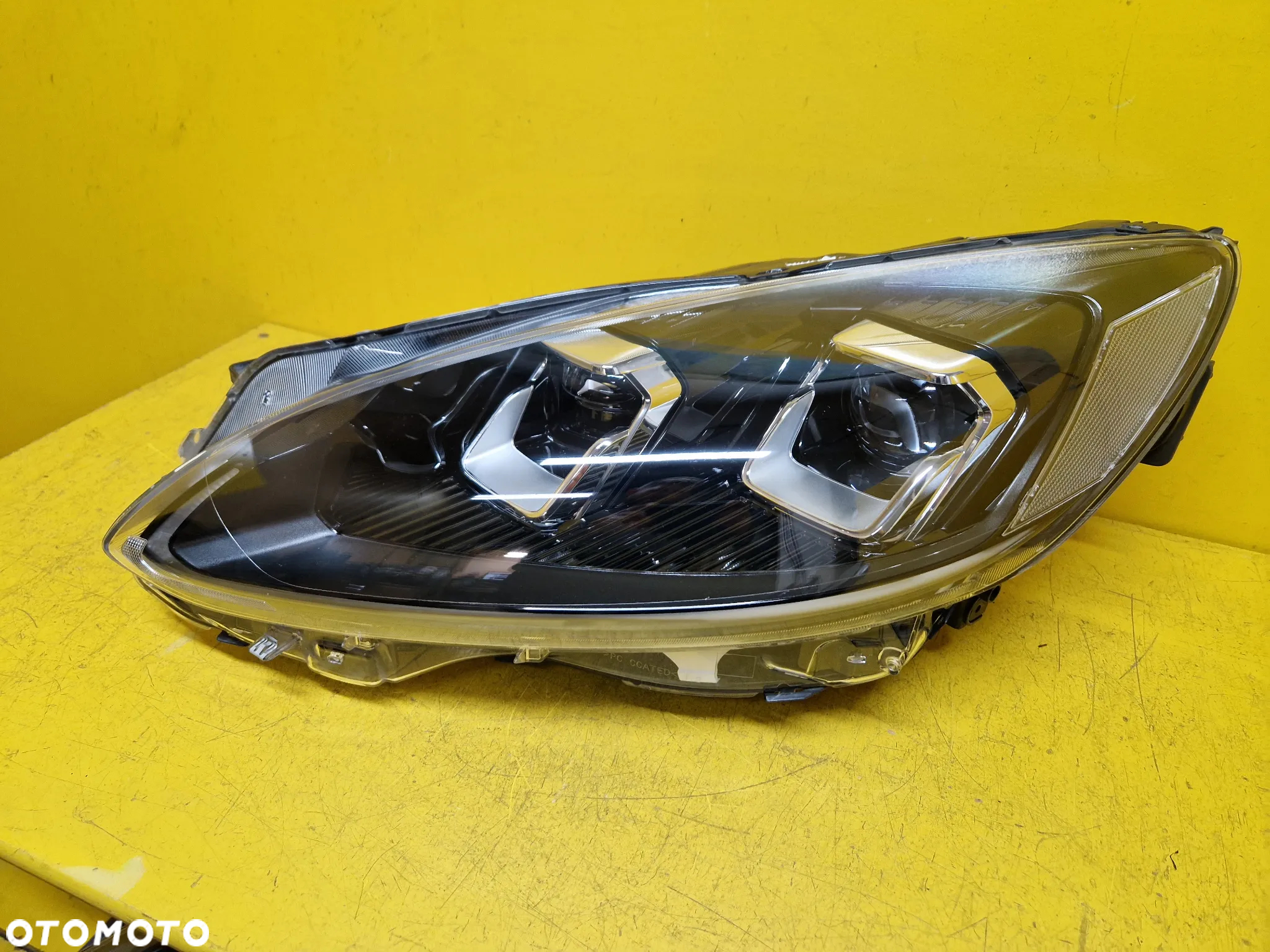 FORD KUGA MK3 LAMPA LEWA FULL LED LV4B-13E017 - 3