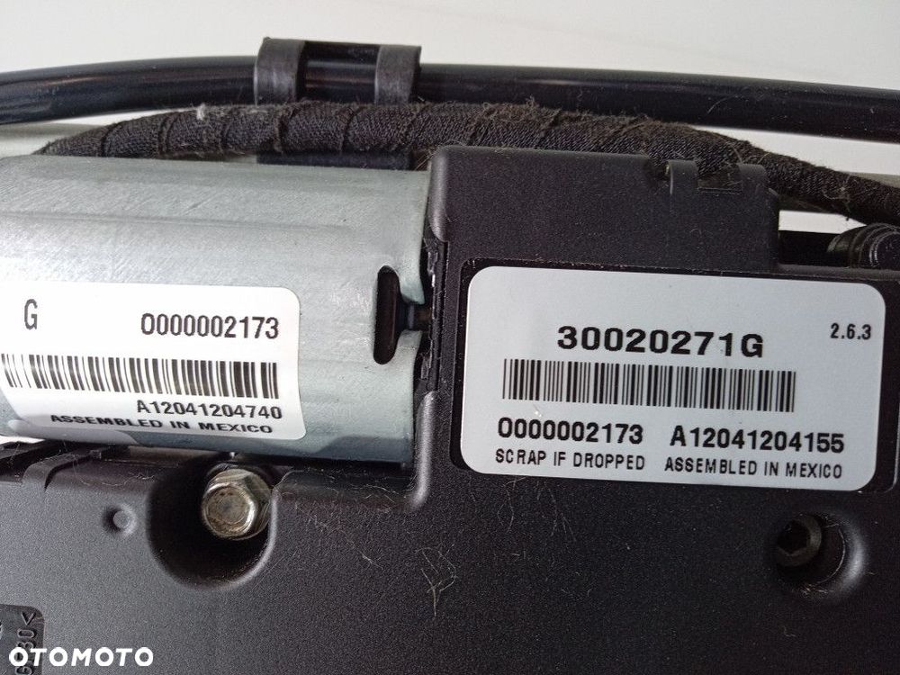 JEEP GRAND CHEROKEE WK2 SZYBERDACH PANORAMA - 5