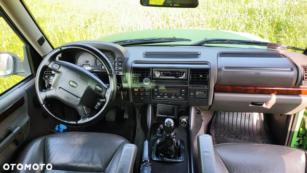 Land Rover Discovery - 7