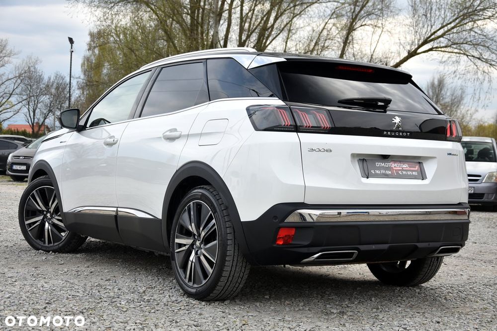 Peugeot 3008 1.6 PureTech HYbrid4 GT Line S&S EAT8 - 12