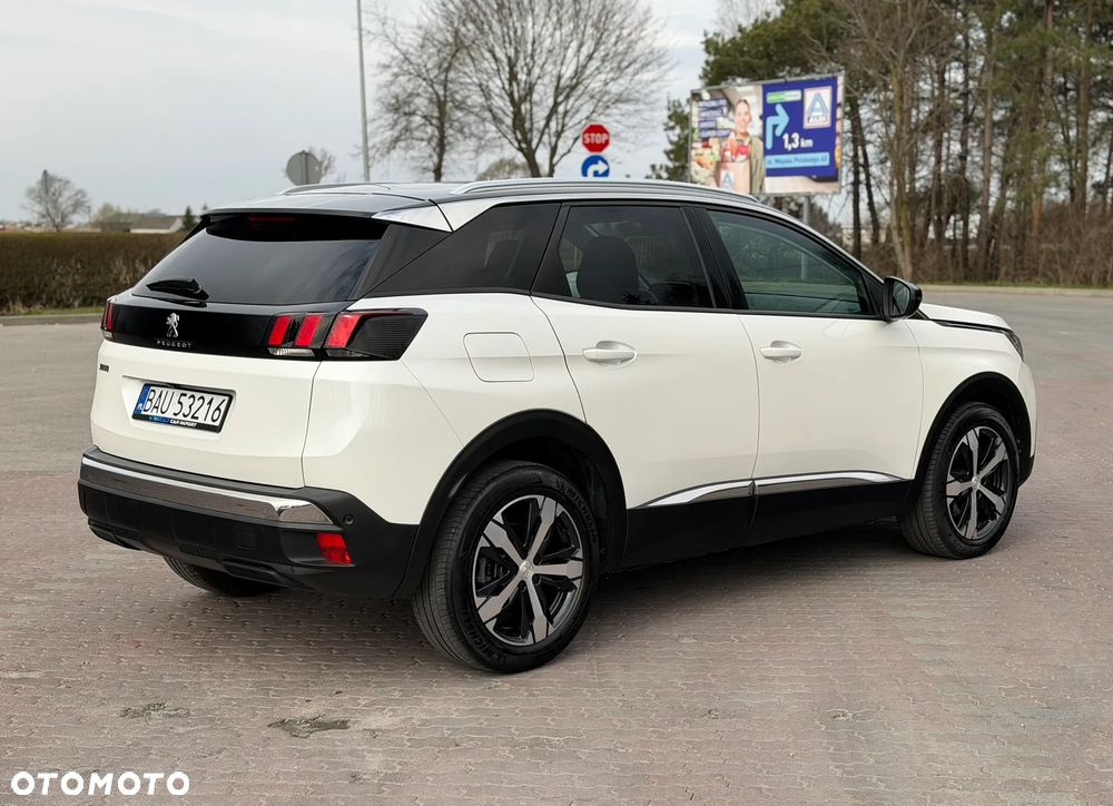 Peugeot 3008 1.6 PureTech GPF Allure S&S EAT8 - 5