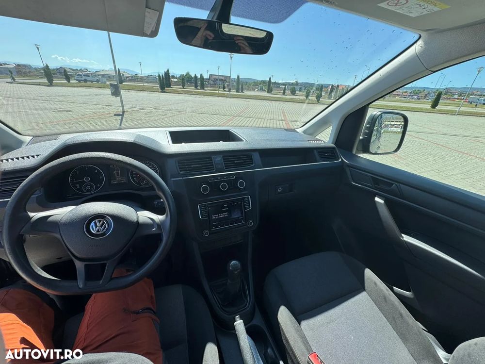 Volkswagen Caddy - 9