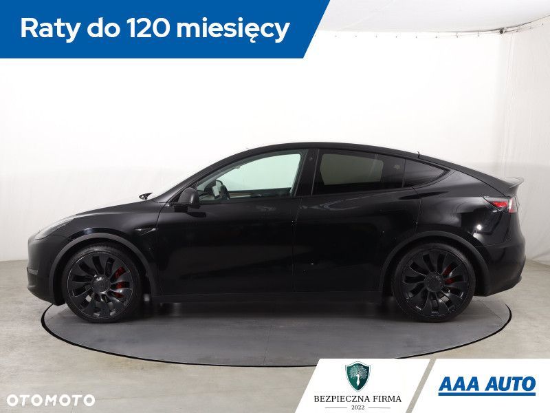 Tesla Model Y - 4