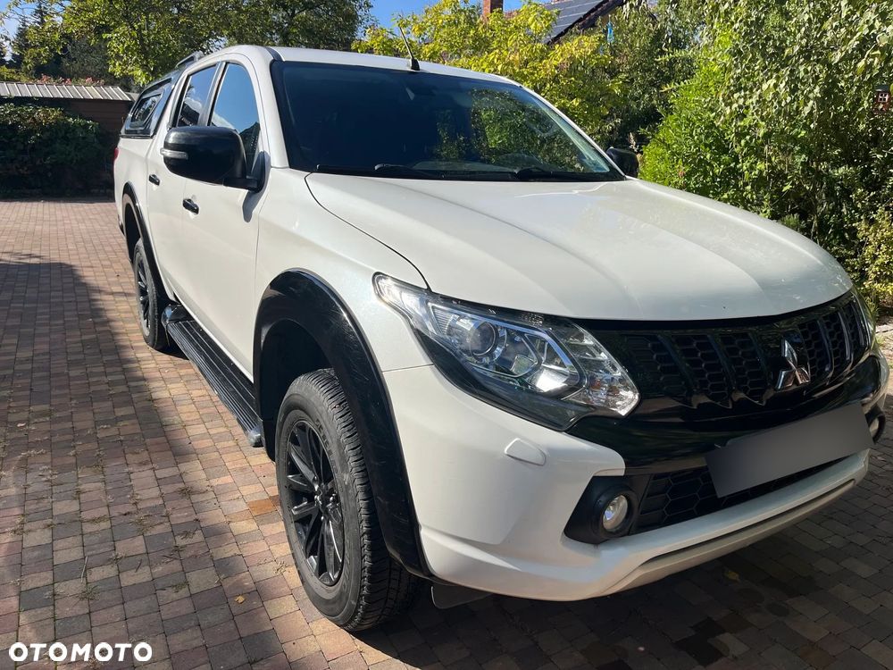 Mitsubishi L200 2.4 d DC Black Edition EU6 - 2