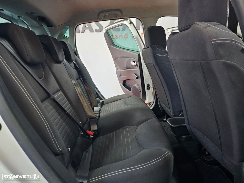 Renault Clio 1.5 dCi Limited - 13