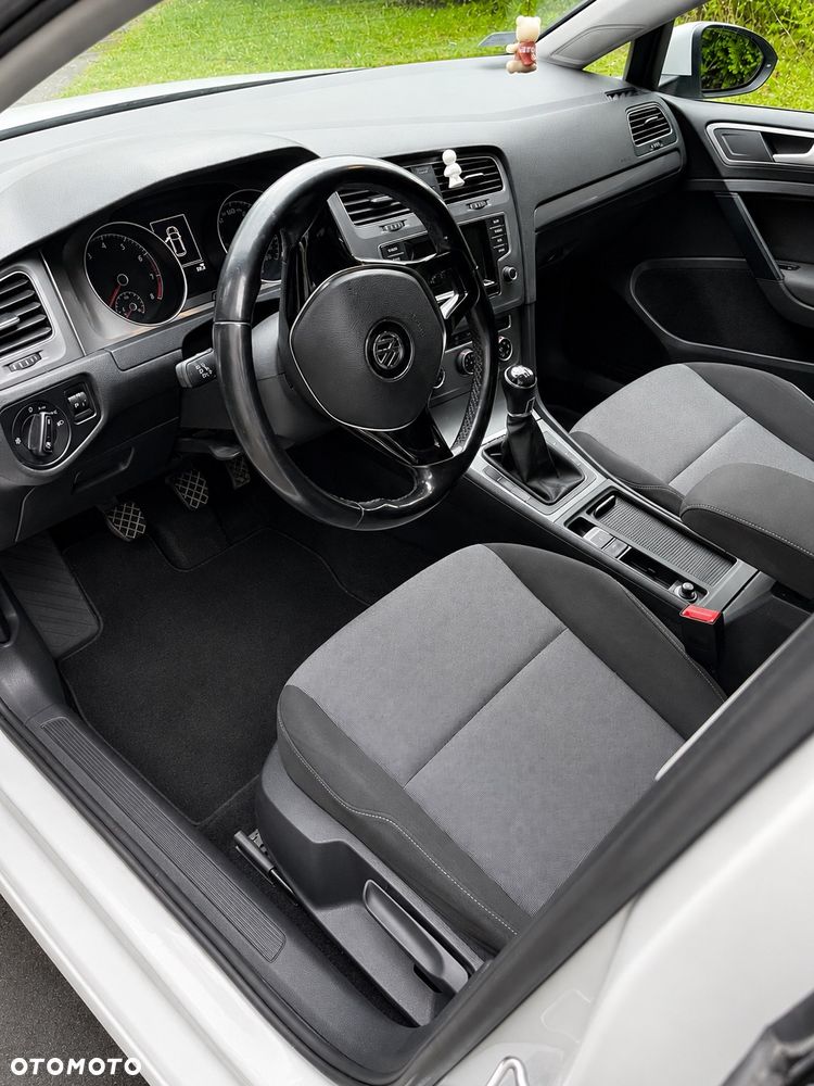 Volkswagen Golf 1.2 TSI BlueMot Trendline - 9