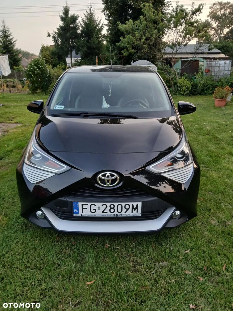 Toyota Aygo 1.0 VVT-i Black Edition - 1