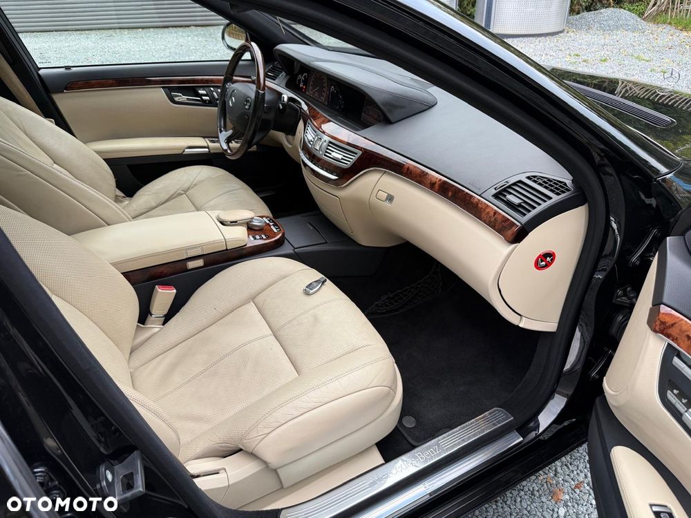 Mercedes-Benz Klasa S 500 7G-TRONIC - 26