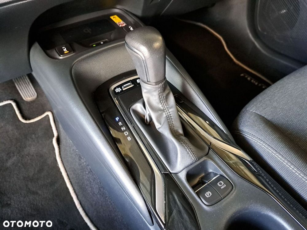 Toyota Corolla 1.8 Hybrid Comfort - 30