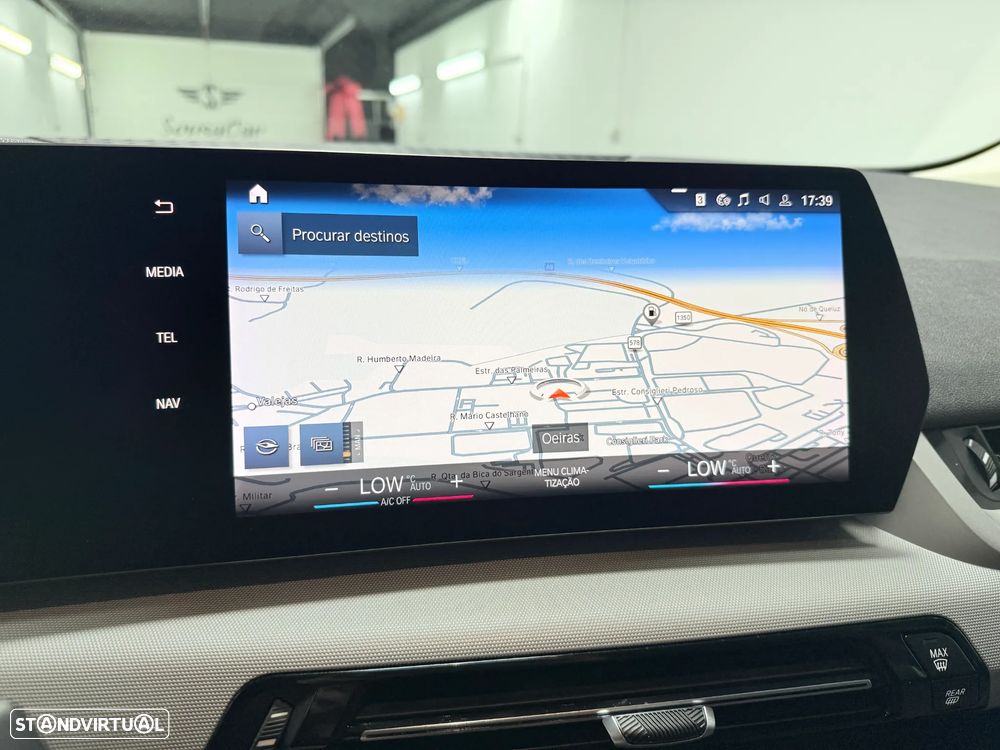 BMW 218 Active Tourer d Auto - 21