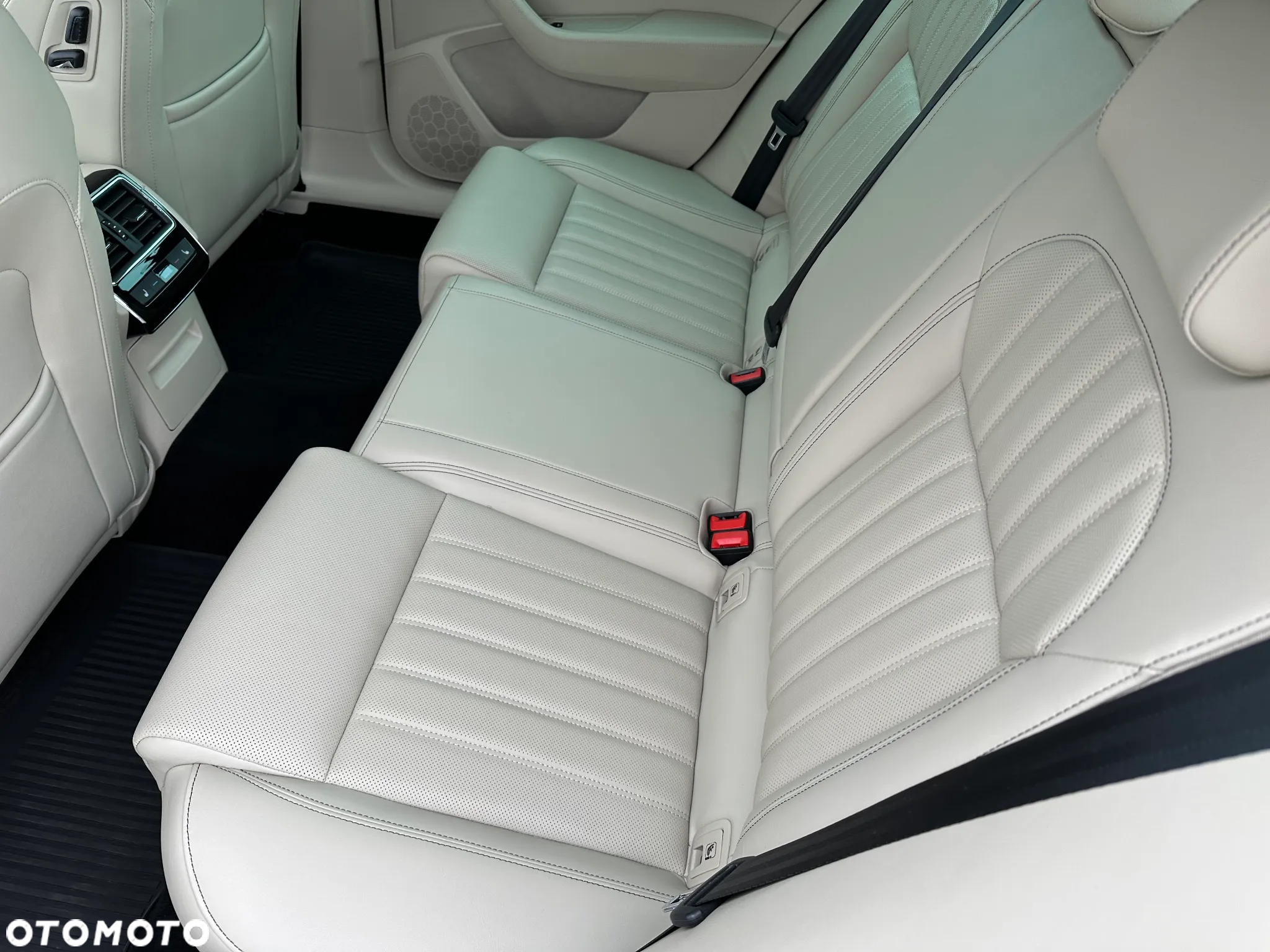 Skoda Superb 2.0 TSI 4x4 Ambition DSG - 7
