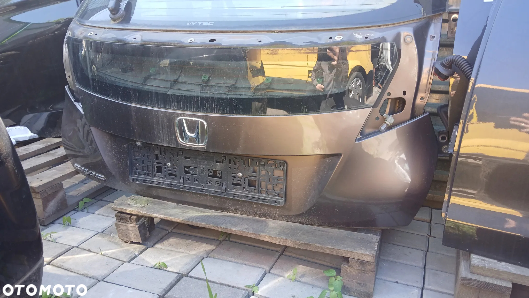 Klapa bagaznika Honda Civic IX 11-14 - 2