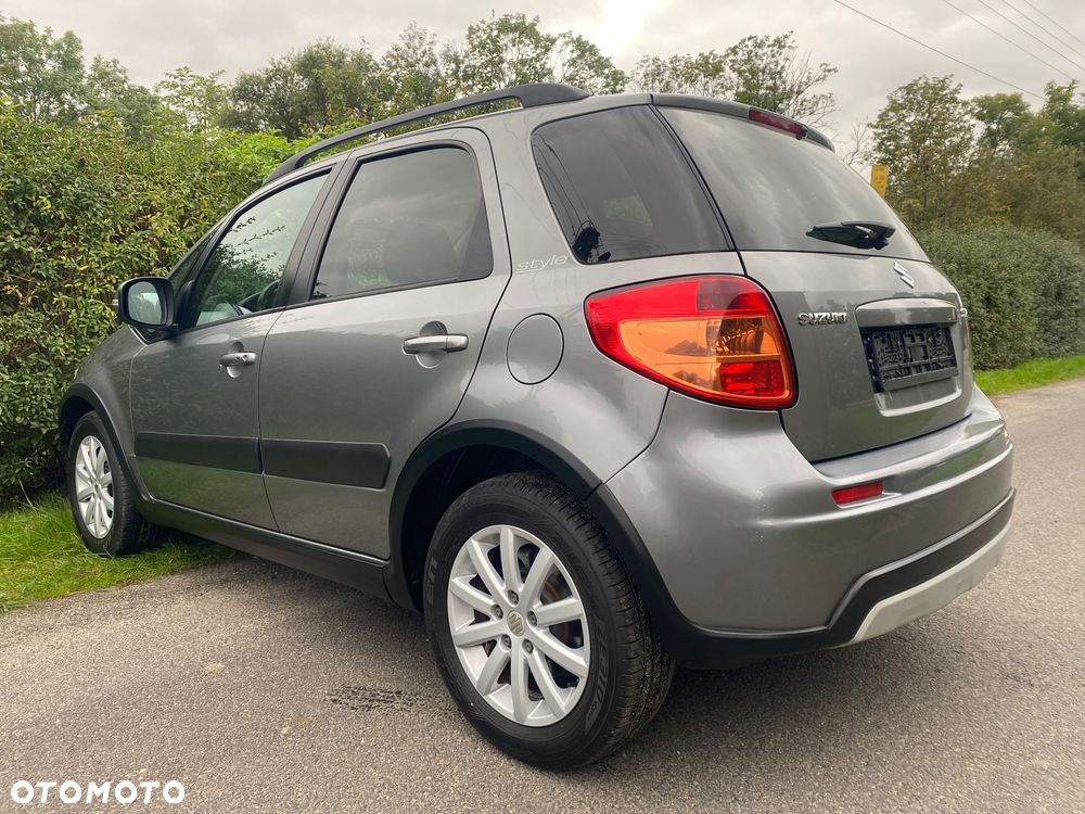 Suzuki SX4 1.6 VVT 4x2 Style - 6