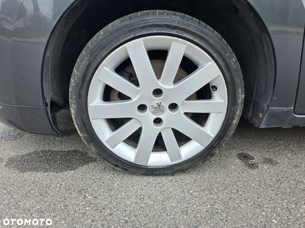 Peugeot 5008 155 THP Premium - 33