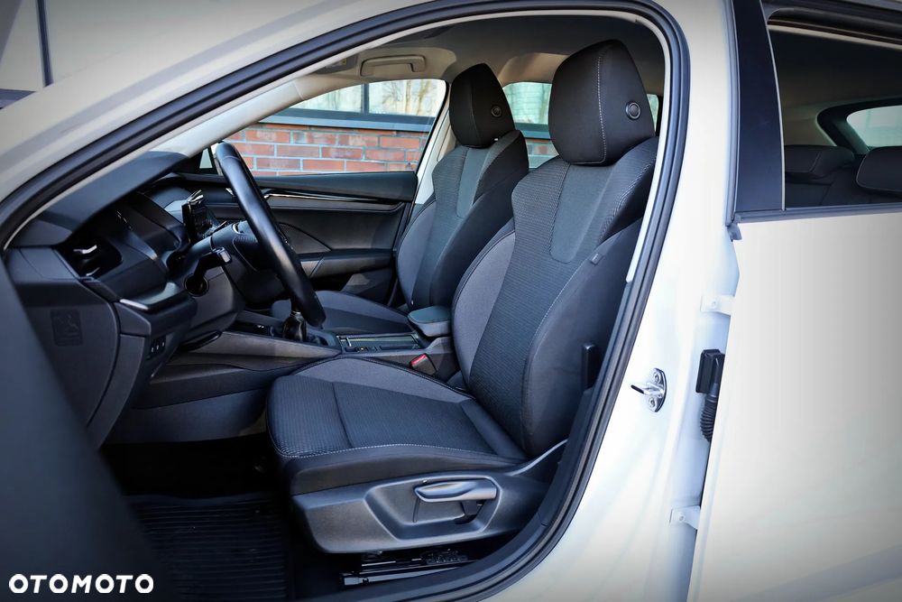 Skoda Octavia 2.0 TDI Ambition - 23