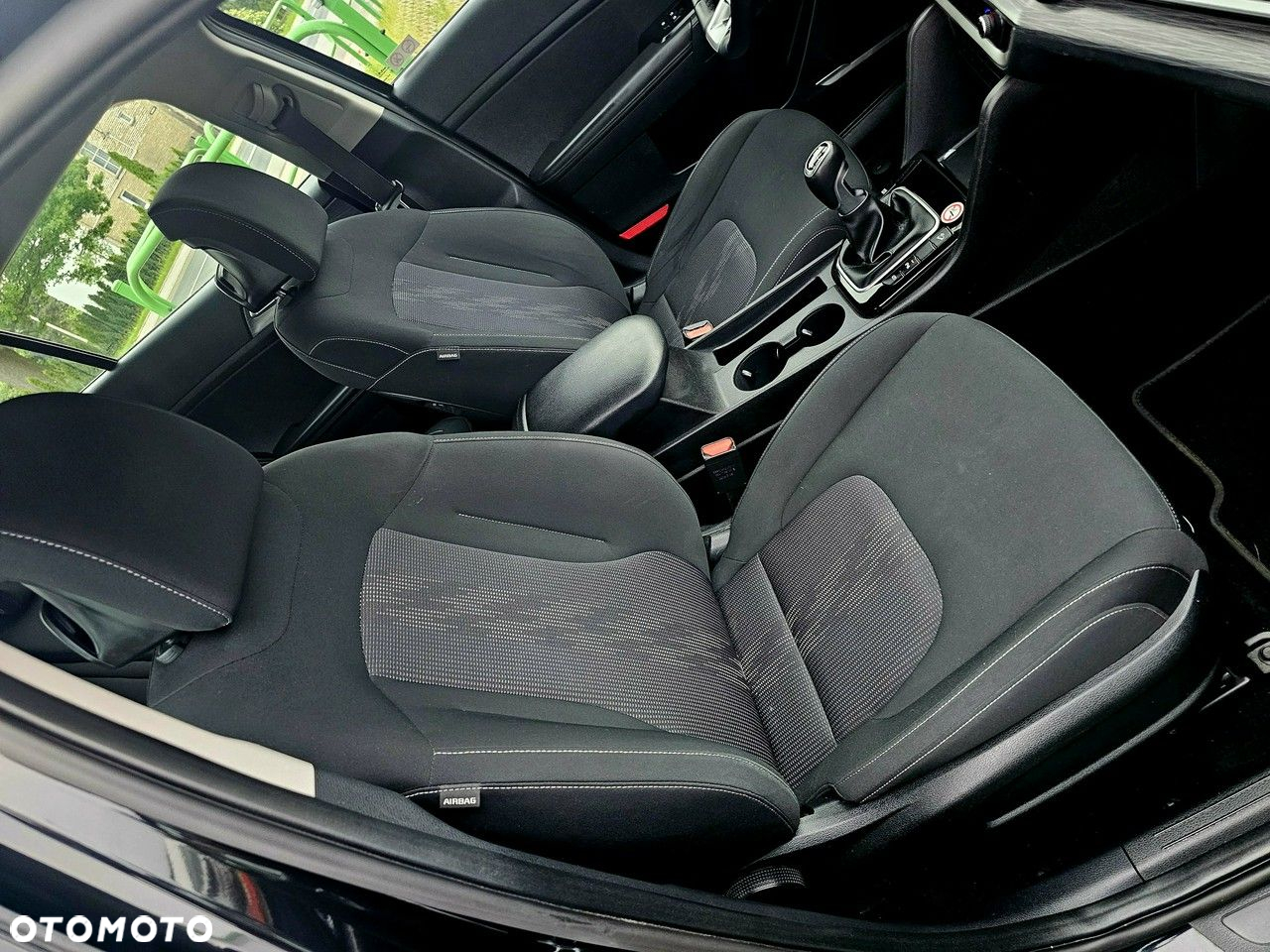 Kia Sportage - 14