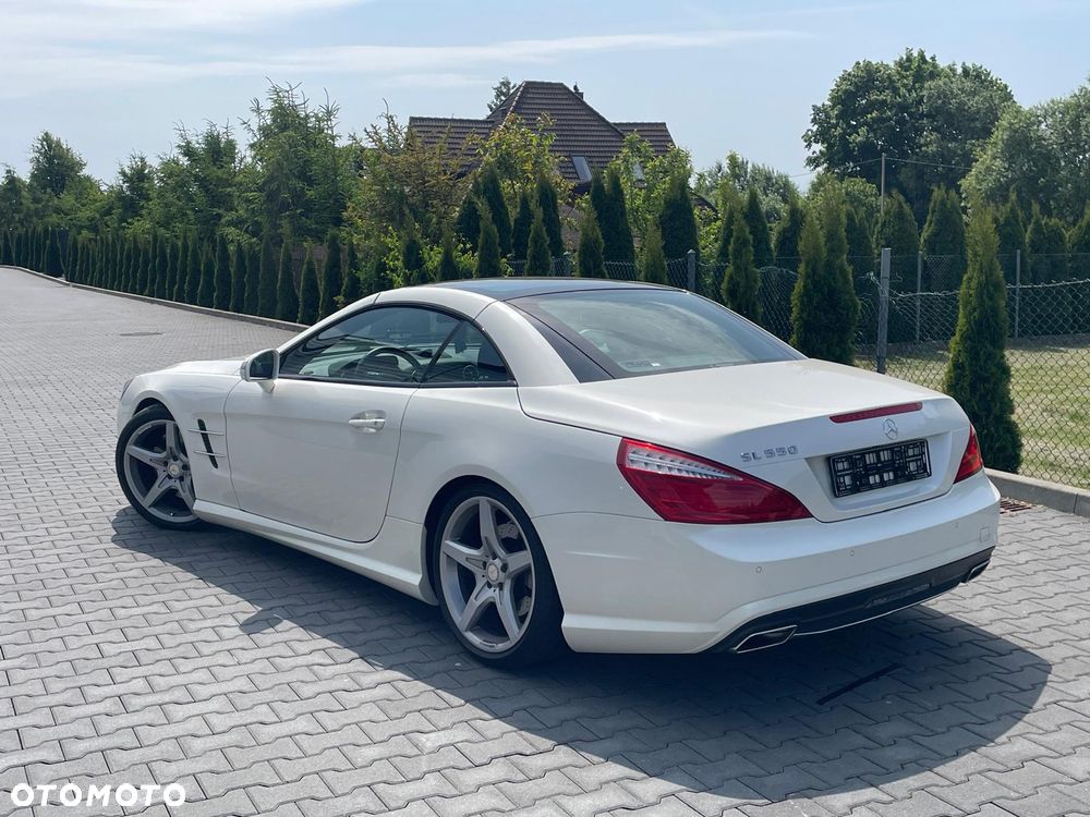 Mercedes-Benz SL 500 7G-TRONIC - 13