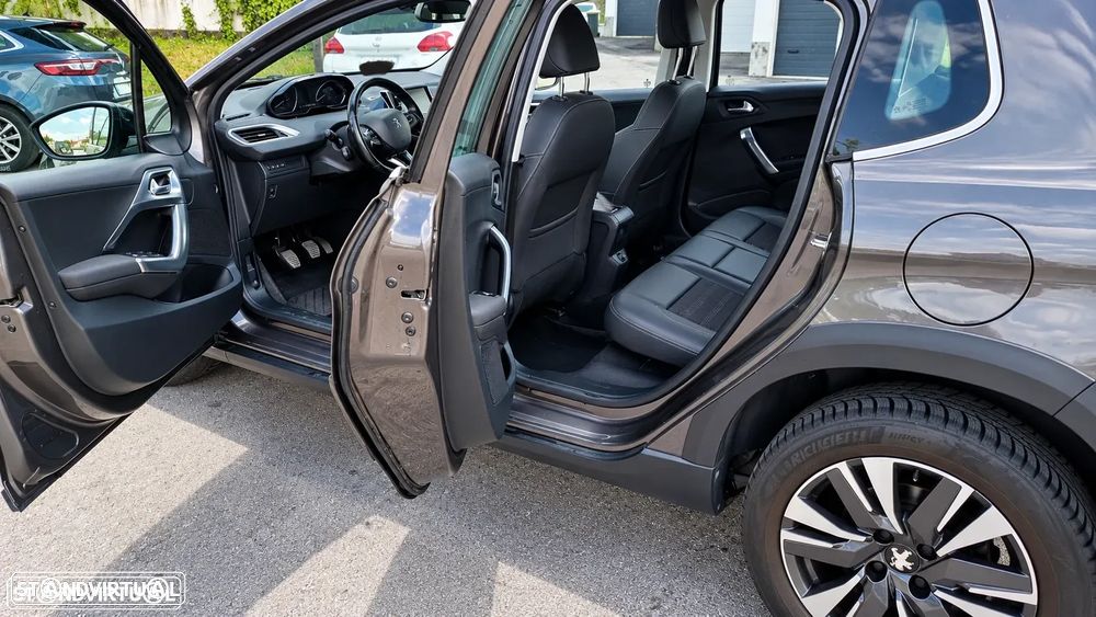 Peugeot 2008 1.2 PureTech Active - 6