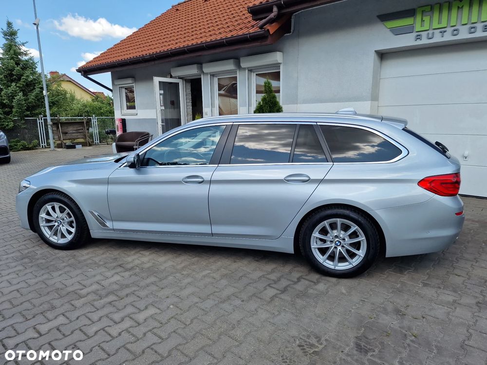 BMW Seria 5 518d - 9