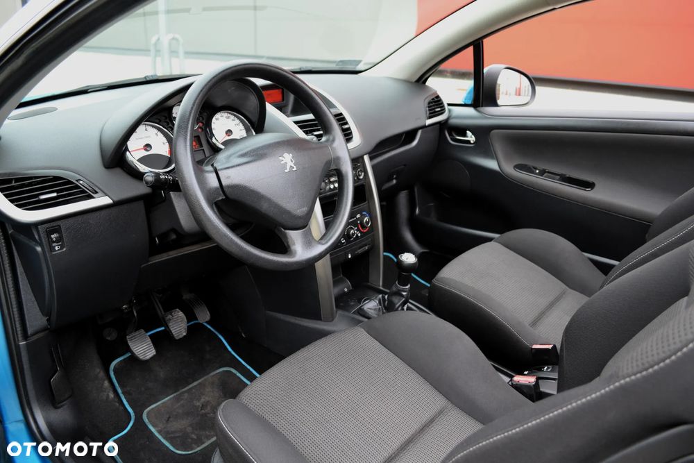 Peugeot 207 CC 1.6 Intense - 9