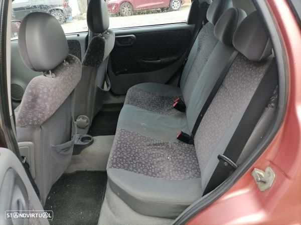 Para Peças Opel Corsa C (X01) - 7