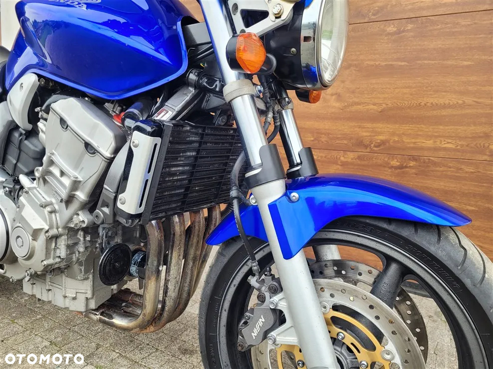 Honda Hornet - 4