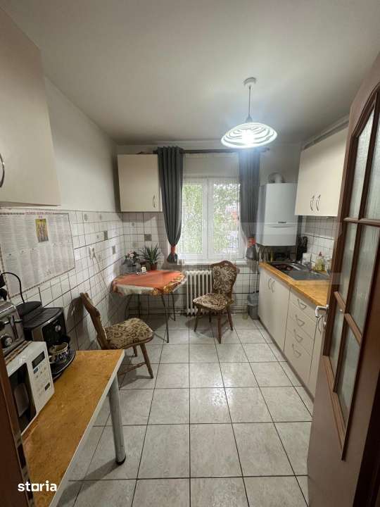 Apartament 3 camere, 64 mp, mobilat, cu garaj si boxa in Manastur — fotografia 3