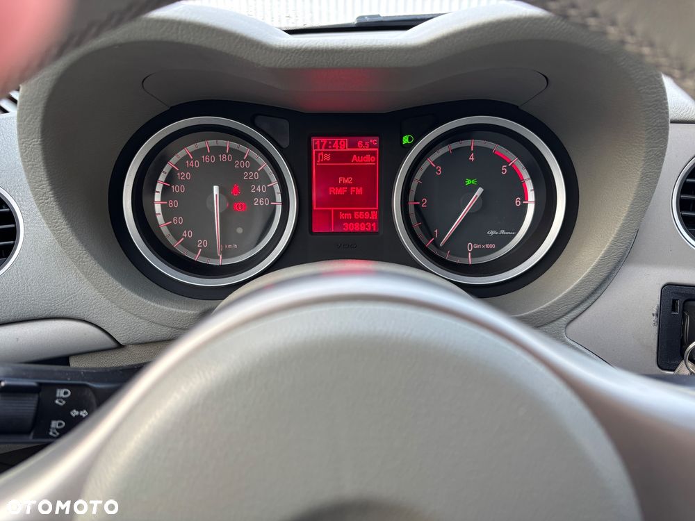 Alfa Romeo 159 1.9JTDM Impression - 8