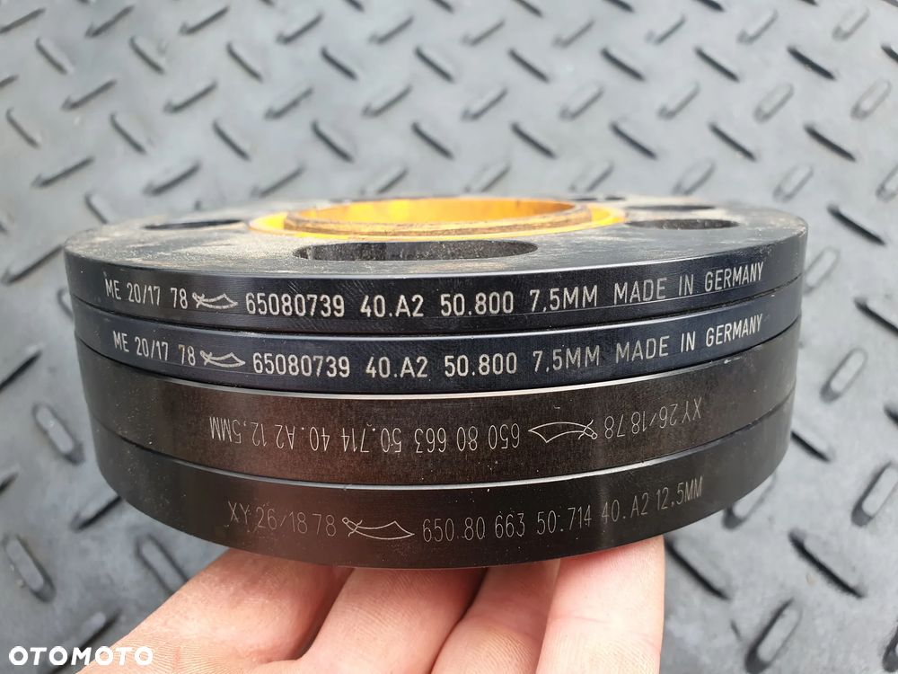 ST DZX: Dystanse z wielootworowym okręgiem AUDI 7.5MM 12.5MM KOMPLET - 3