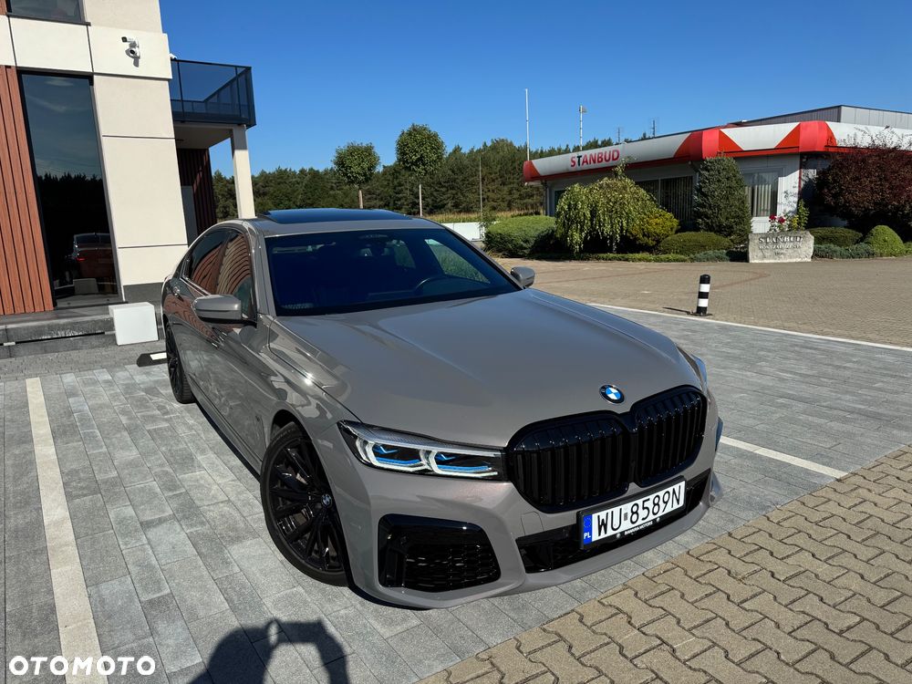 BMW Seria 7 740d xDrive sport - 14