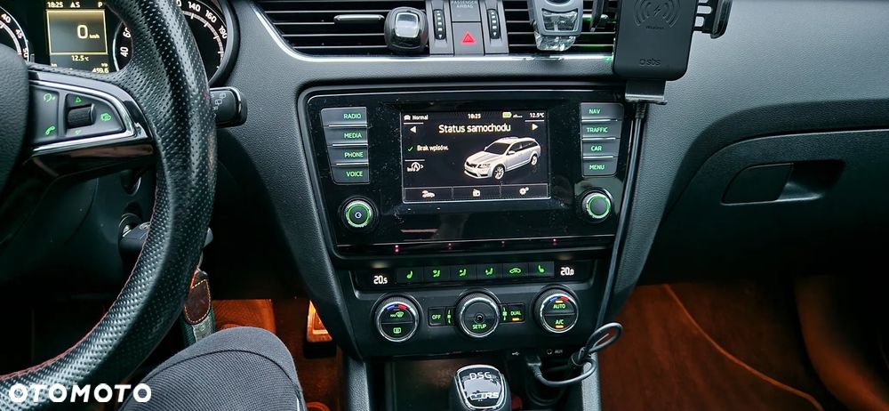 Skoda Octavia 2.0 TDI DSG RS - 14