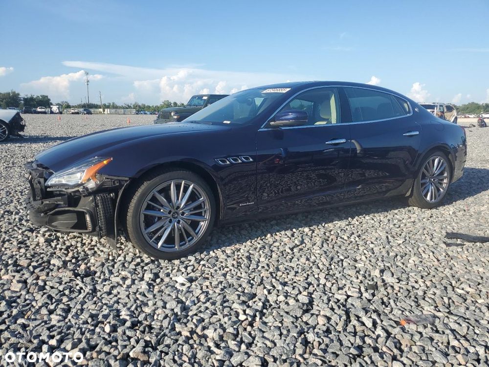 Maserati Quattroporte GranLusso S - 37