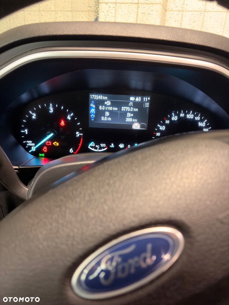 Ford Focus 2.0 EcoBlue Titanium - 4