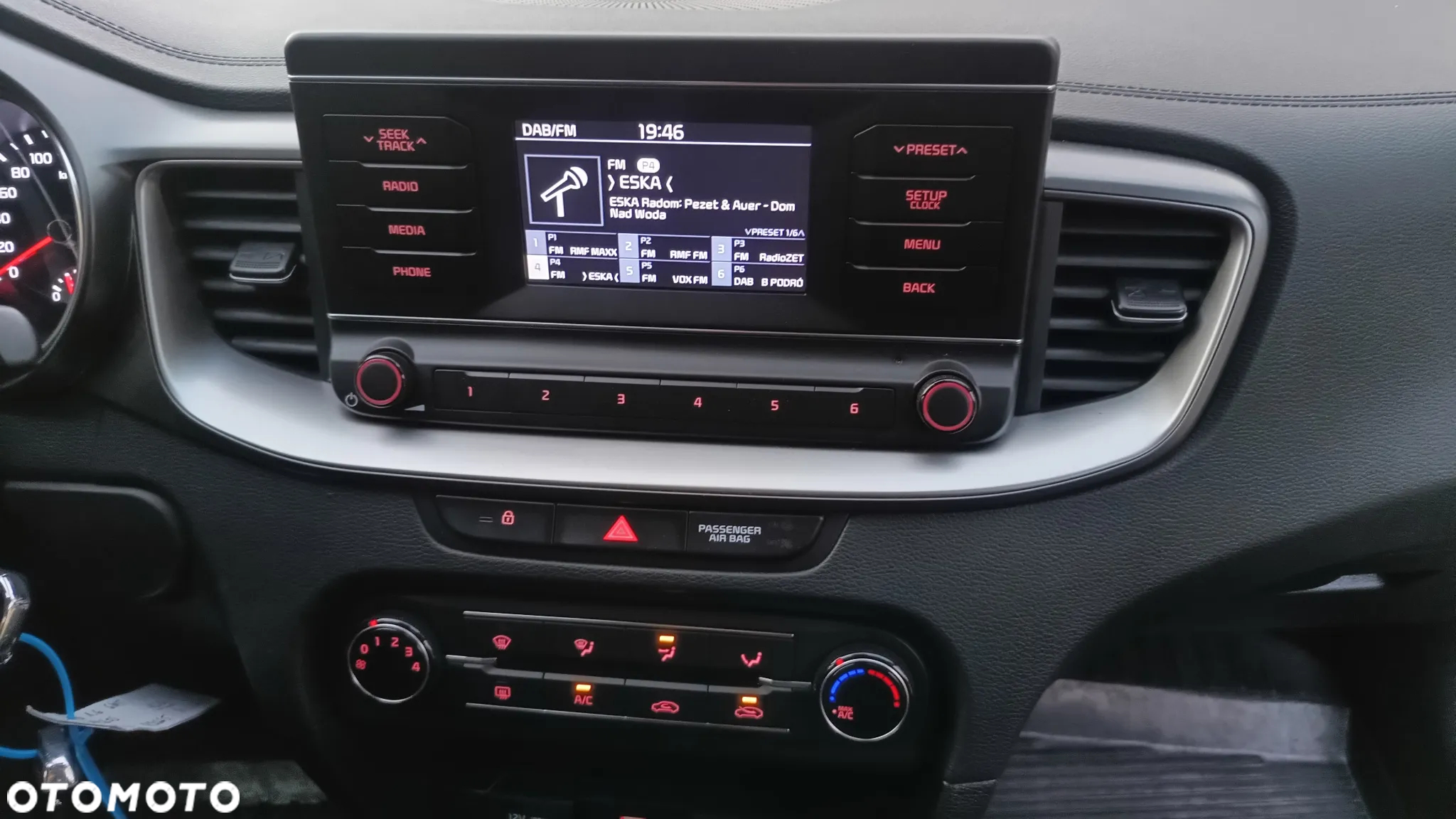 Kia Ceed 1.6 CRDi SCR M - 17